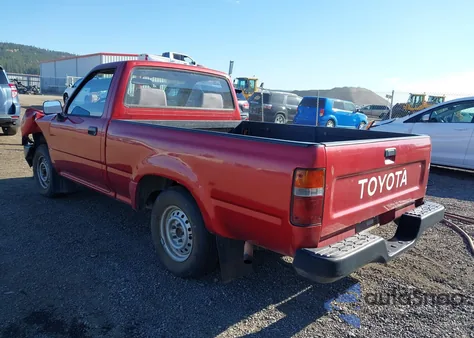 1993 Toyota Pickup 1/2 Ton Short Whlbase Stb from USA, damaged, VIN 4TARN81A8PZ064657